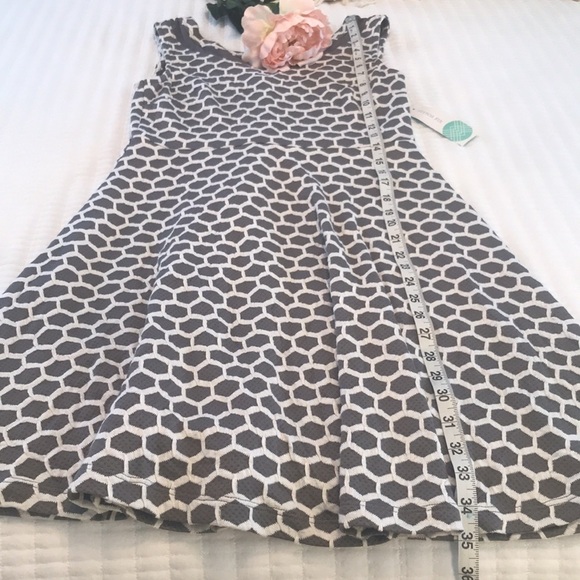 NWT Stitchfix Pixley Gray Millie Textured Knit Dress Size Small - Picture 15 of 16